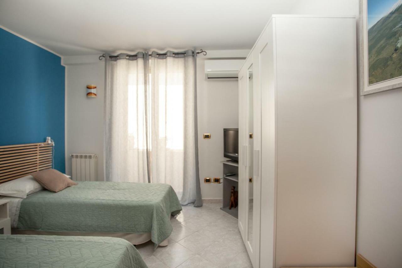 Casa Rosaria Apartment Таормина Екстериор снимка